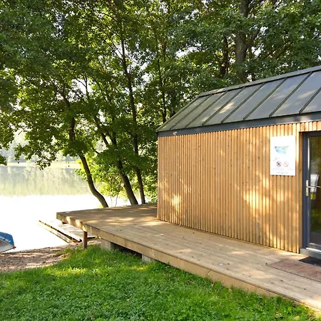 Jezioro Marzen Na Kaszubach فيلة Stare Czaple